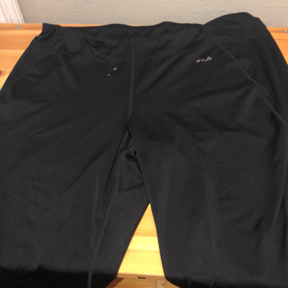 black fila workout pants